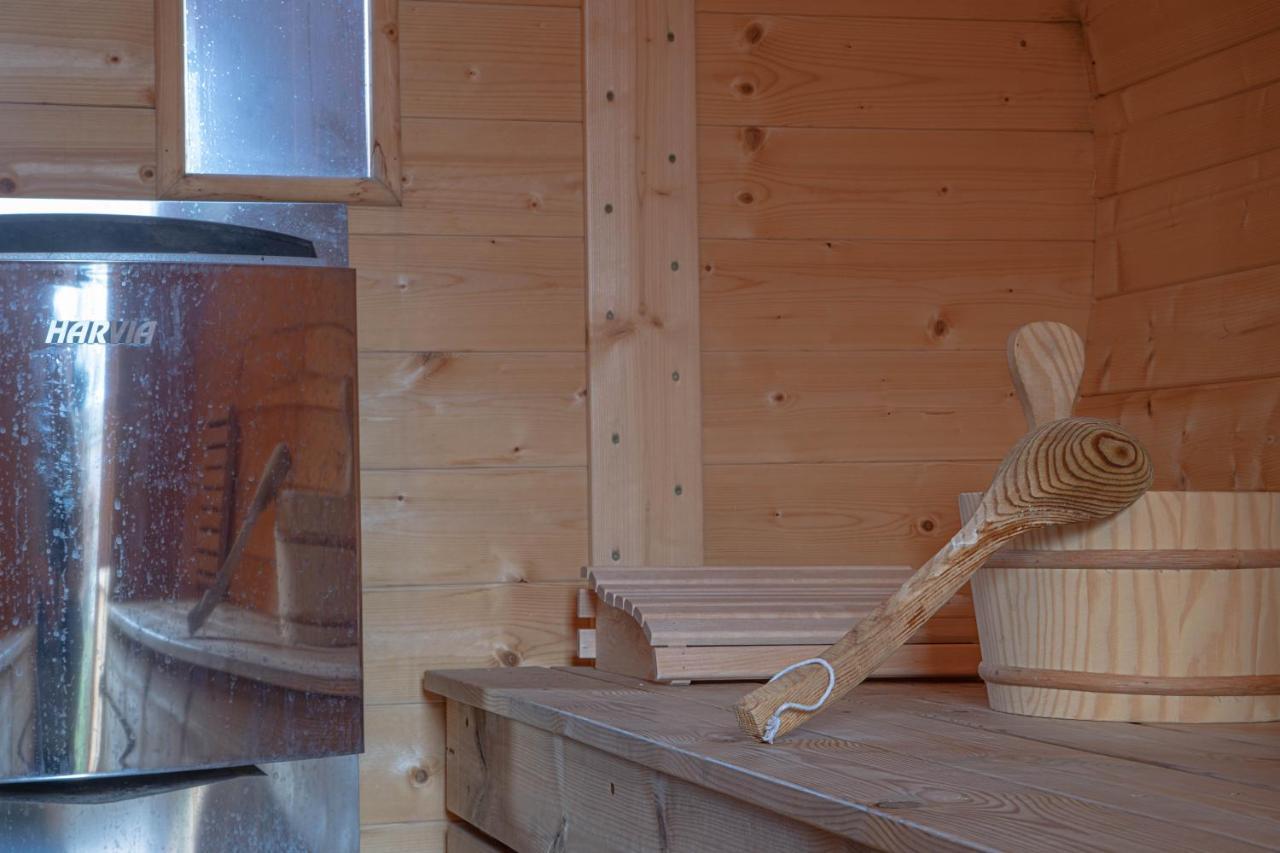 Luxusferienhaus Isernhagen Altwarmbuchen エクステリア 写真